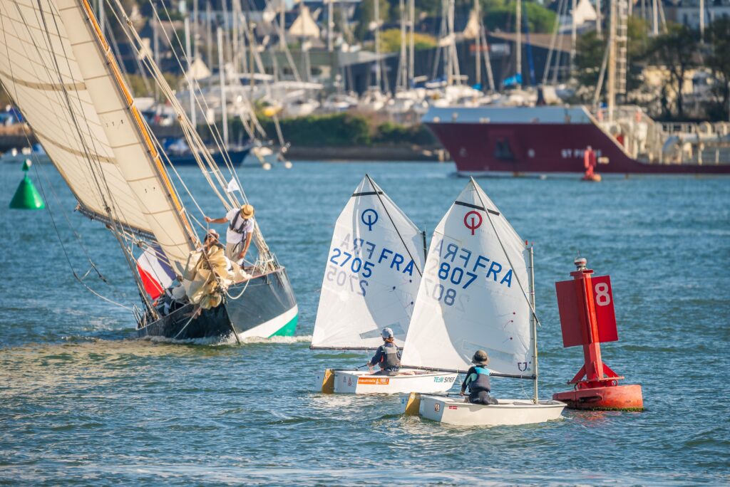 Pen Duick et les optimists